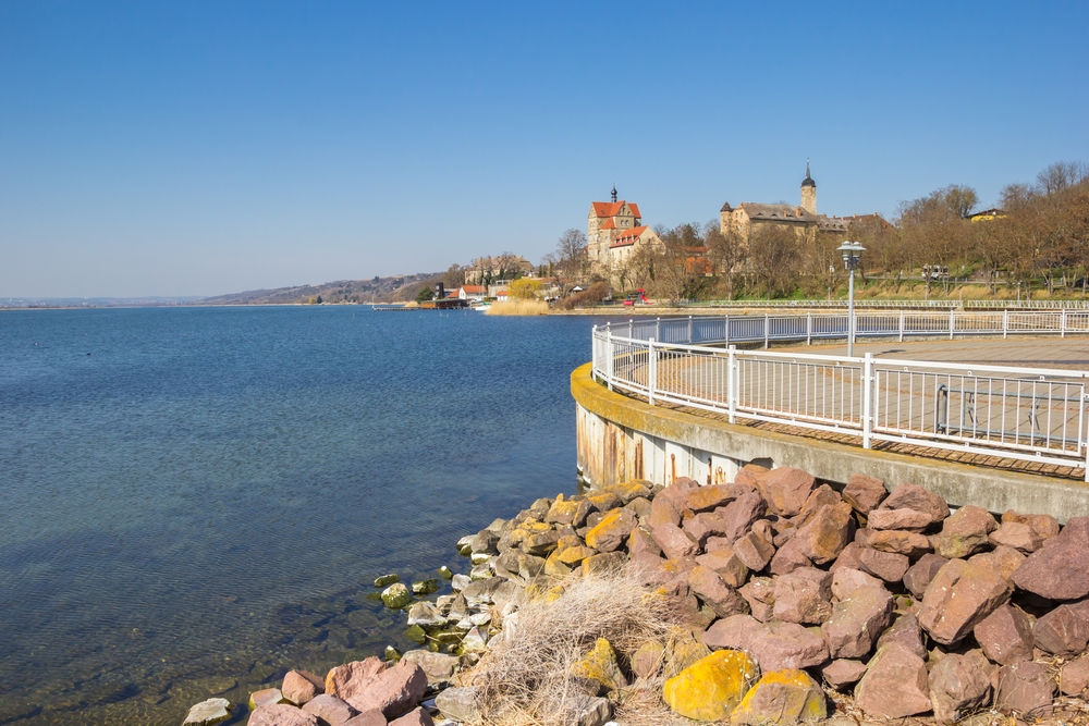 Viewing,Platform,For,The,Castle,At,The,Lake,In,Seeburg,